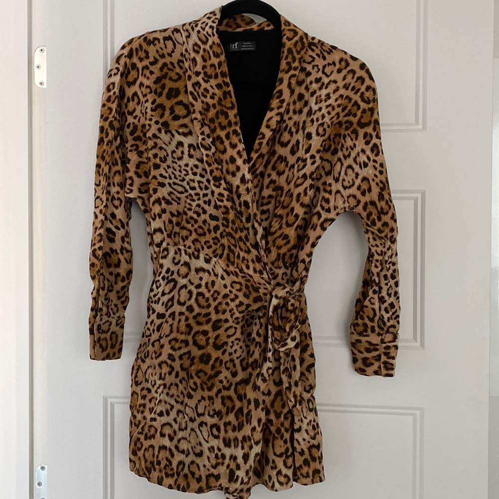 Zara leopard wrap romper Size M (fits S)